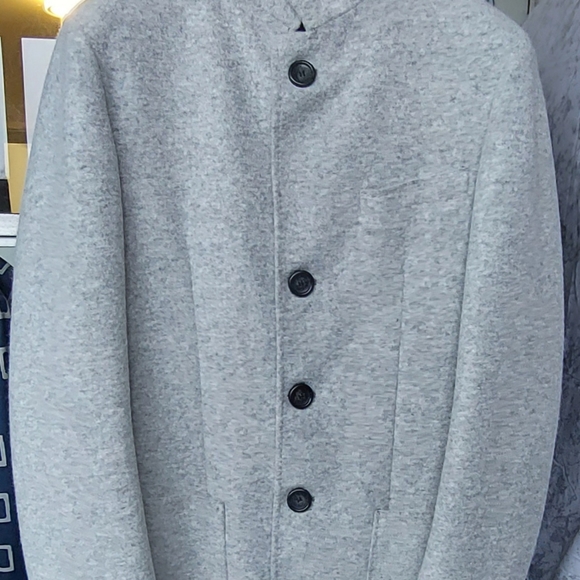 Coat - Picture 2 of 4